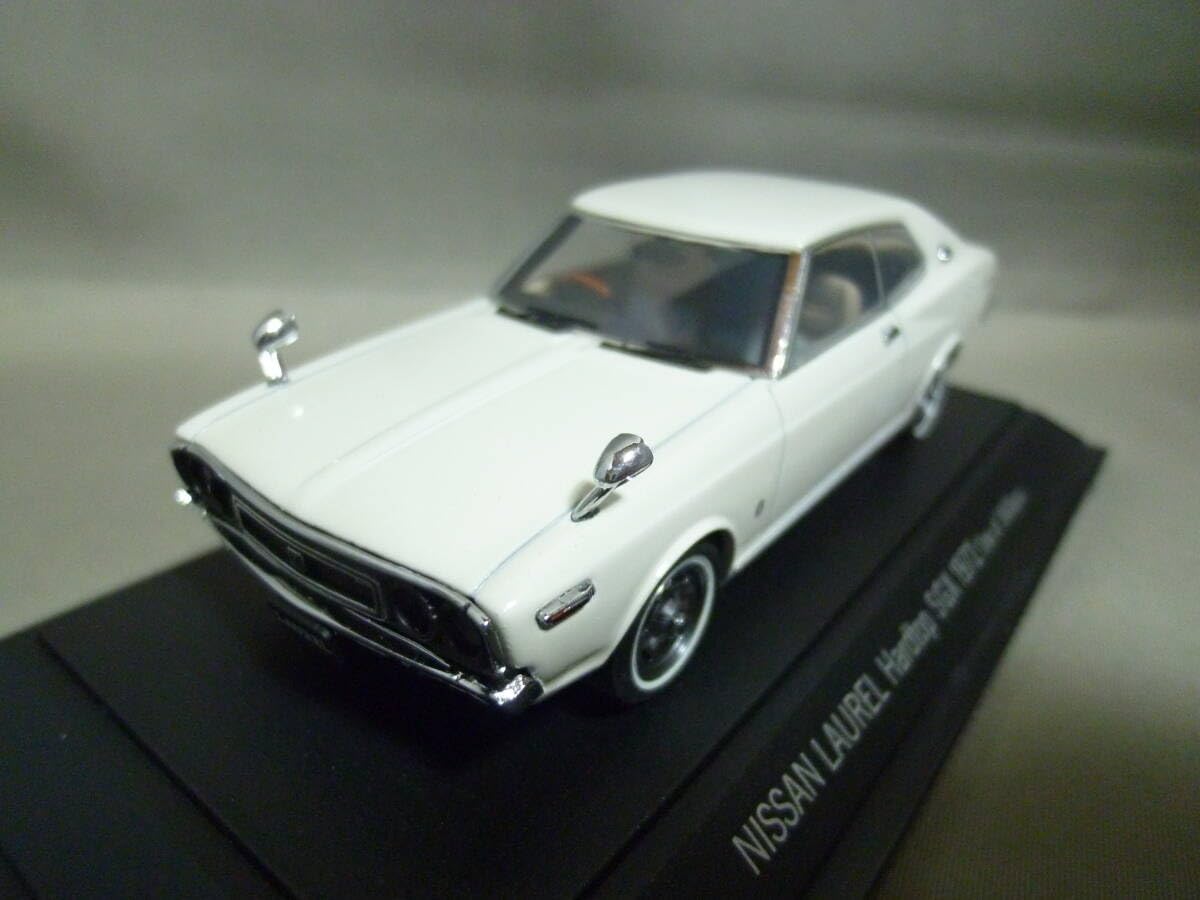エブロ製 EBBRO 1/43 日産ローレル SGX 1972　ホワイト Amazon | エブロ 1/43 日産 ローレル SGX 1972 ホワイト NISSAN LAUREL